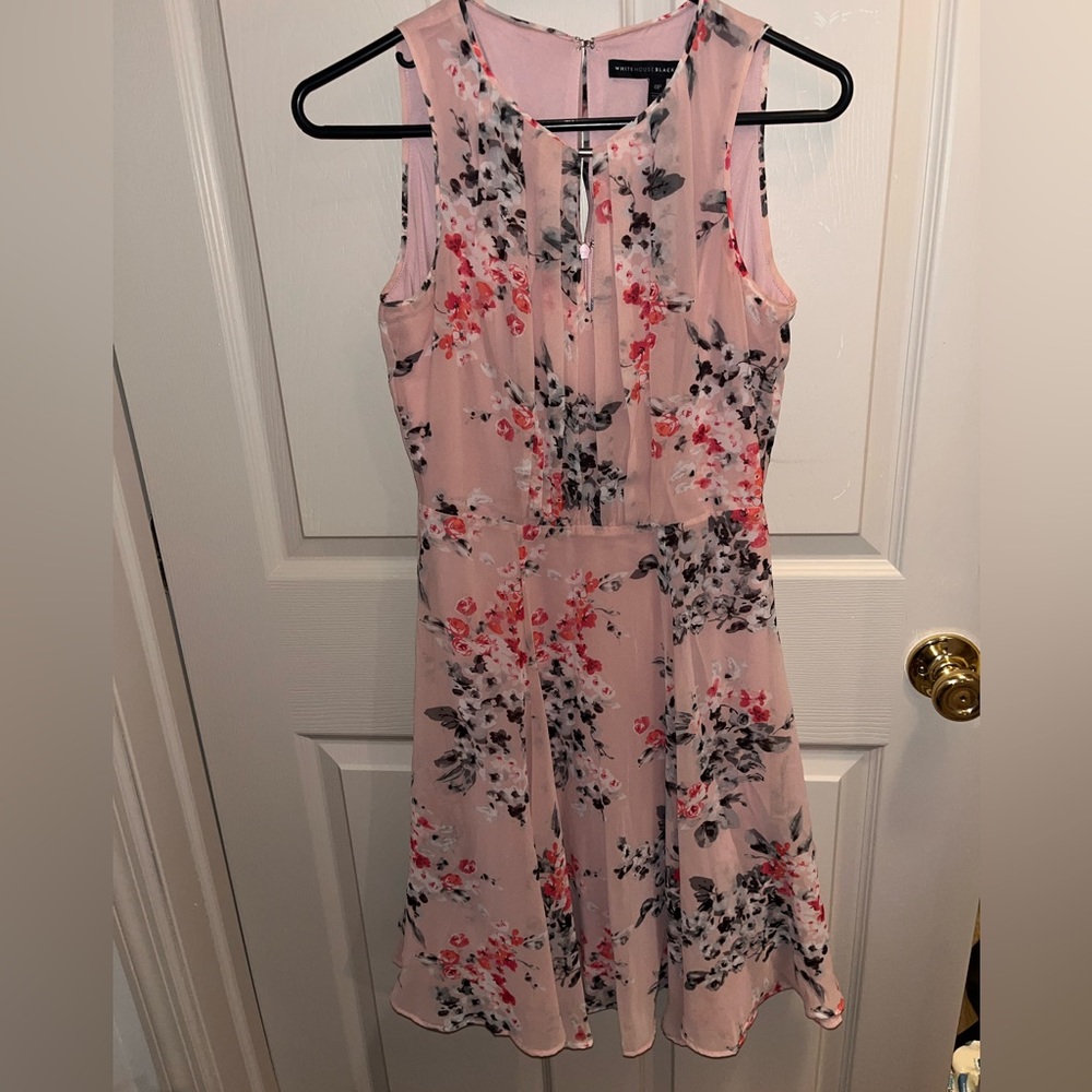White House Black Market - Floral Dress- size 0 petite